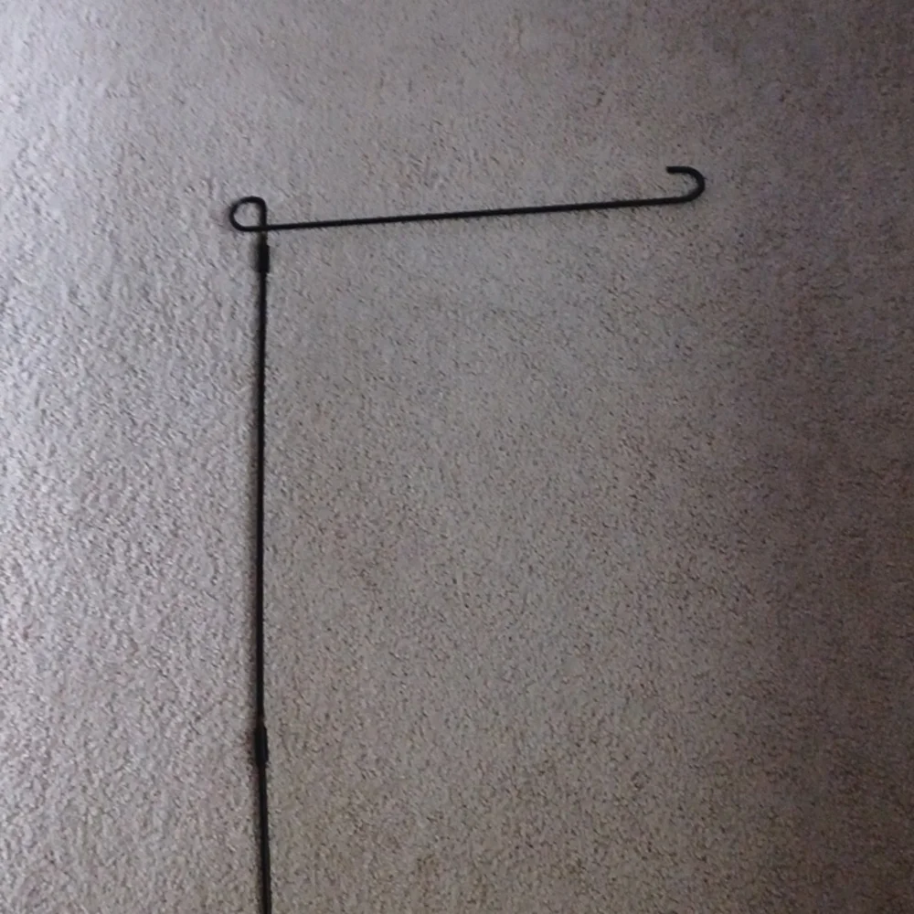 Flag pole - Picture 2 of 4